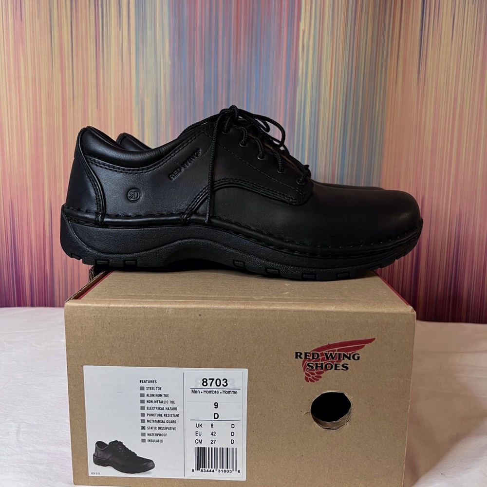 Red Wing Shoes, size 9D, style 8703, black